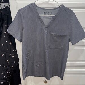 Figs Charcoal V-Neck Scrub Top
